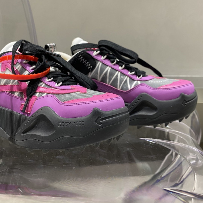 OFW C/O ODSY-1000 SNEAKER