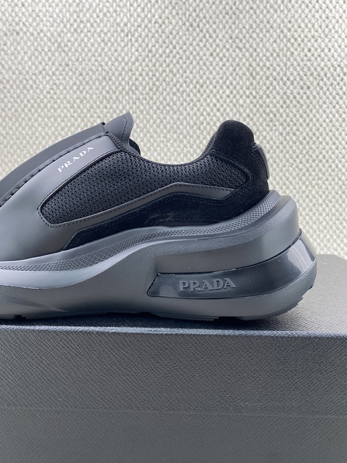 PRDA Sneaker
