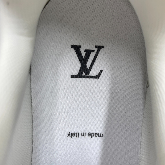 LUSV SNEAKERS