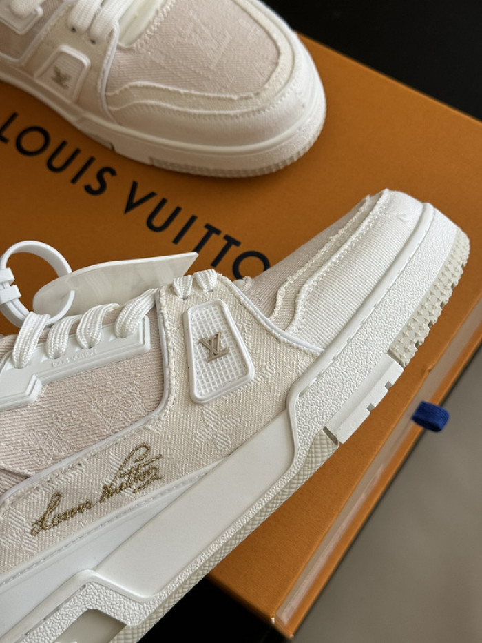 LUSV SNEAKERS