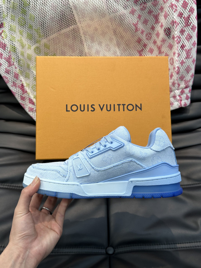 LUSV SNEAKERS