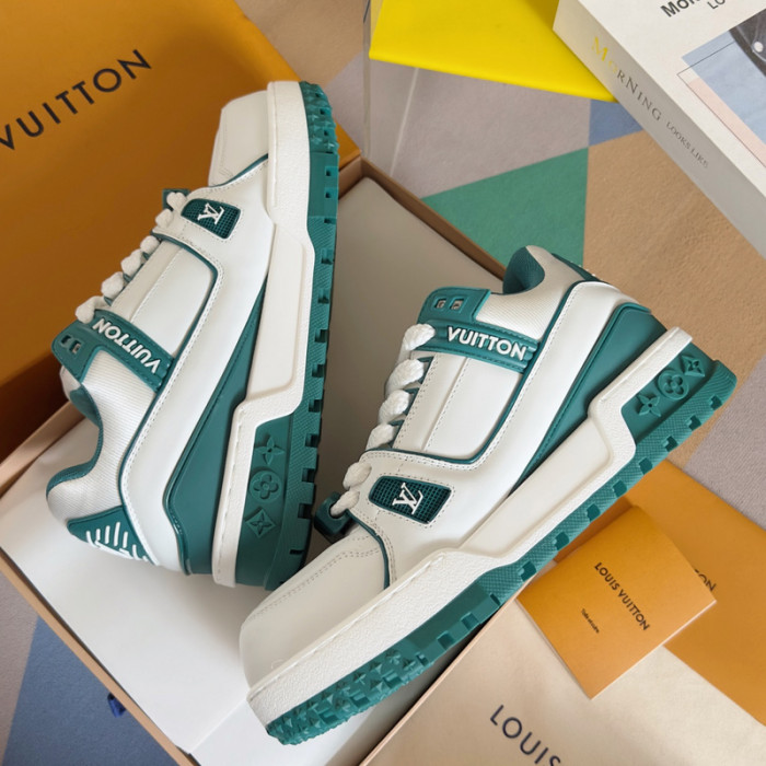 LUSV SNEAKERS