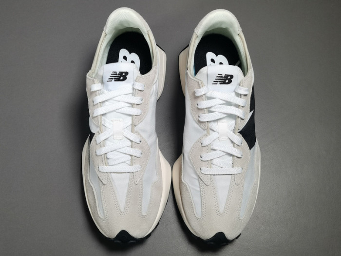 New Balance 327 Sea Salt Black MS327FE