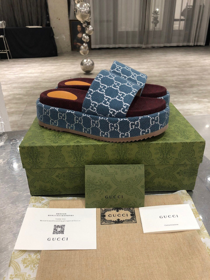 GCI GG Slide Sandal