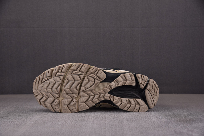 (wmns) As*ic*s gel-kahana 8 low-top brown 1012a978-201