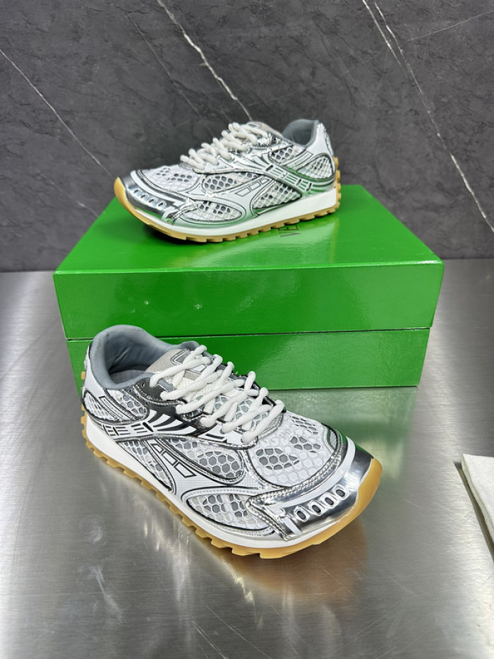 Bo*te*ga ve*ne*ta orbit sneaker