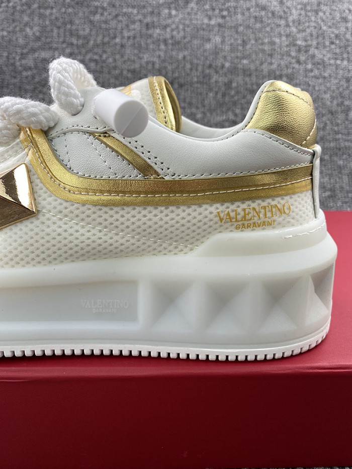VALENTINO GARAVANI SNEAKER