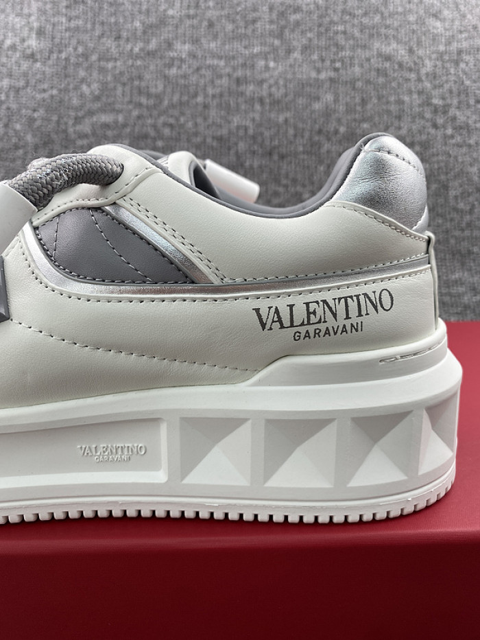 VALENTINO GARAVANI SNEAKER