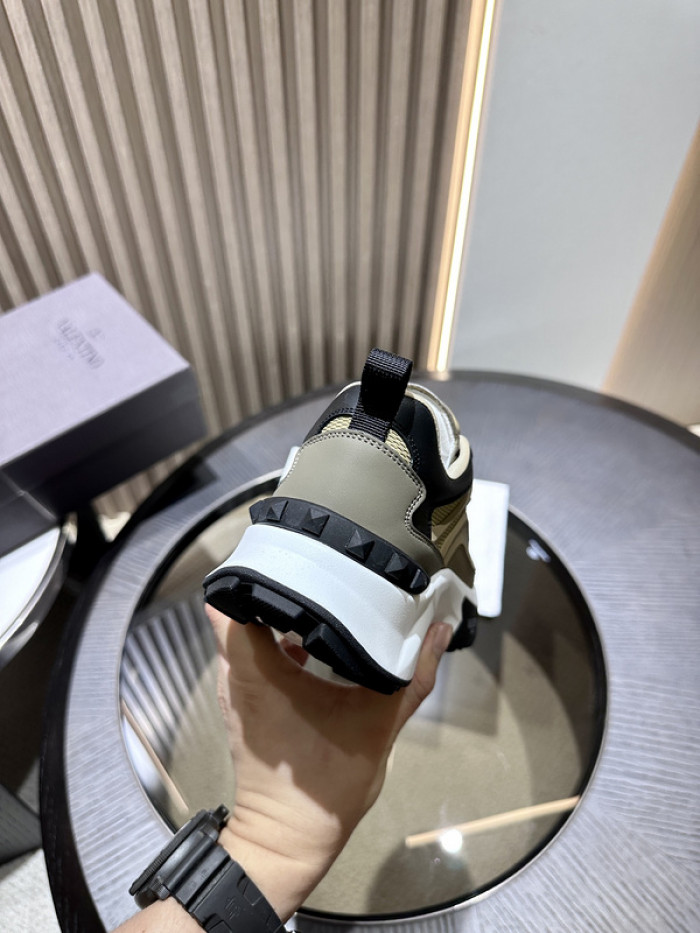 VALENTINO GARAVANI SNEAKER