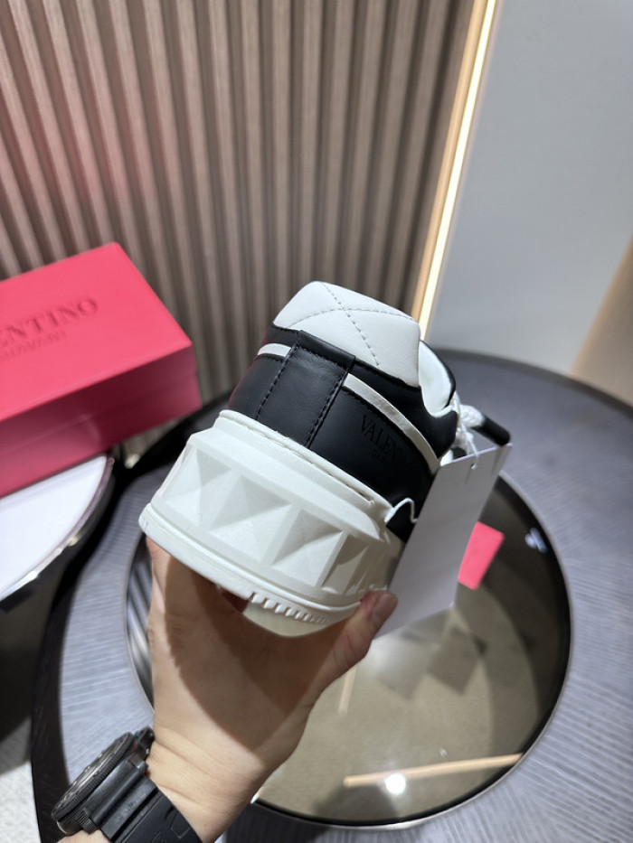 VALENTINO GARAVANI SNEAKER