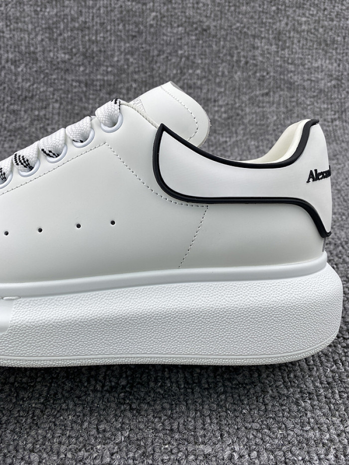 ALEXMQ Sneakers