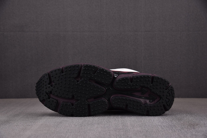 OFF-WHITE BE RIGHT BACK