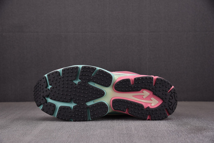 OFF-WHITE BE RIGHT BACK