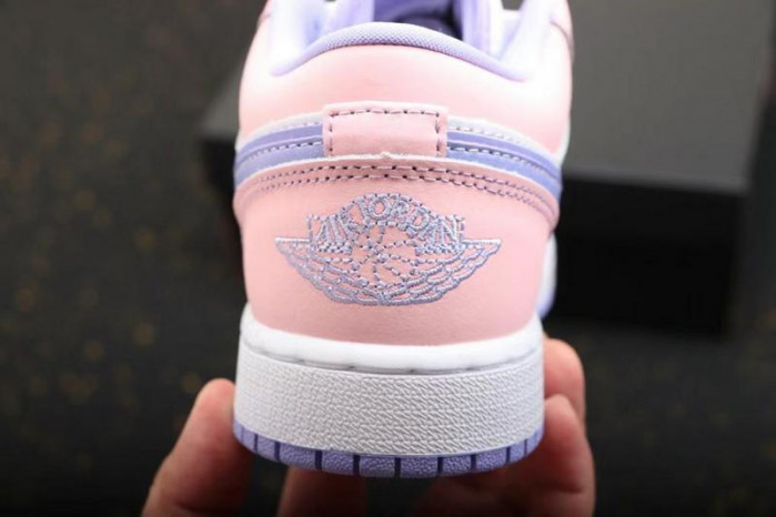 Air Jordan 1 Low SE Arctic Punch CK3022-600