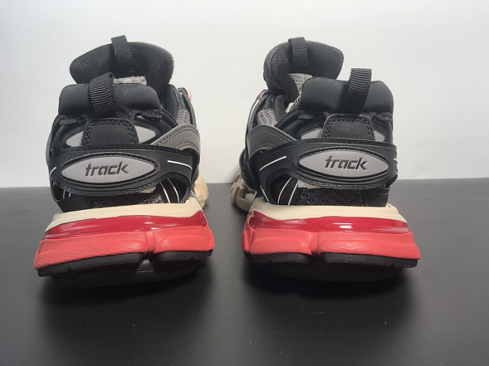 BALCIA Track SNEAKER