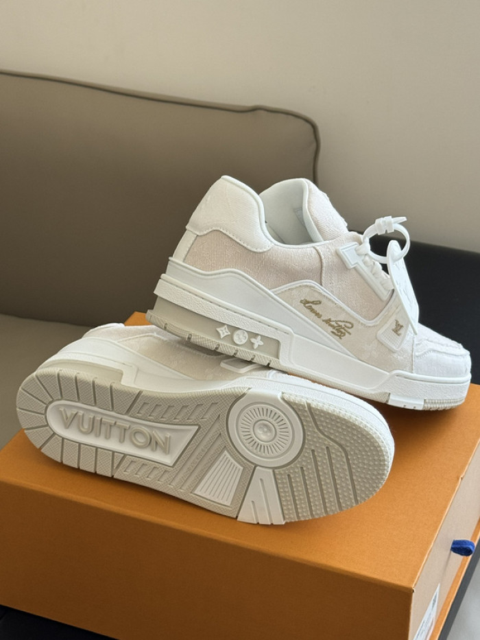 LUSV SNEAKERS