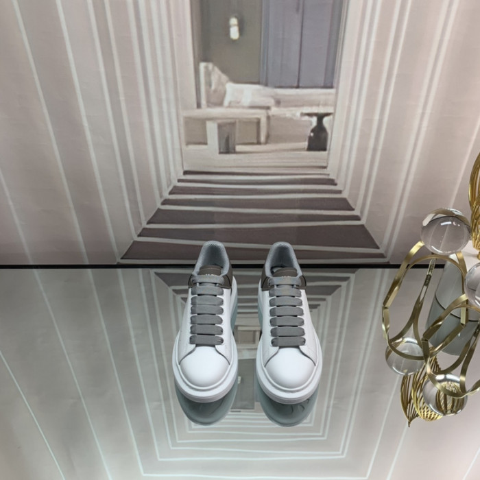 ALEXMQ Sneakers