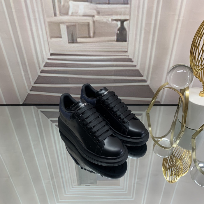 ALEXMQ Sneakers