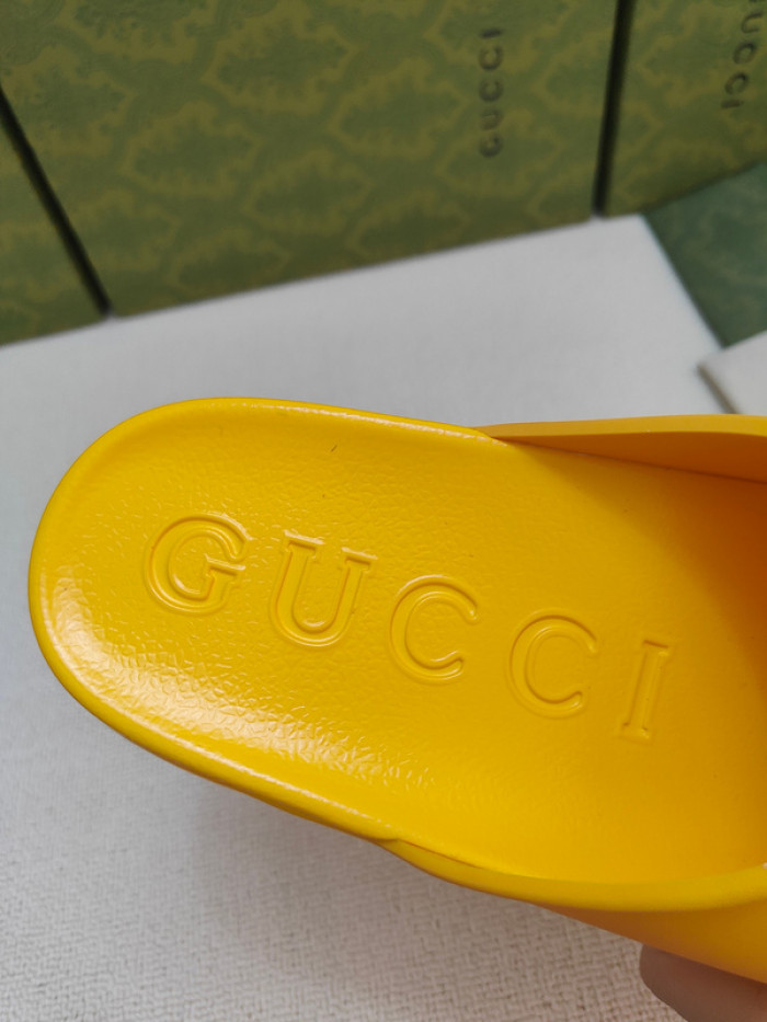 GCI GG Slide Sandal