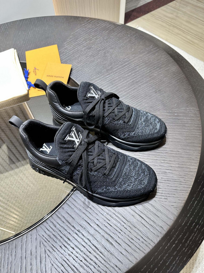 LUSV SNEAKERS