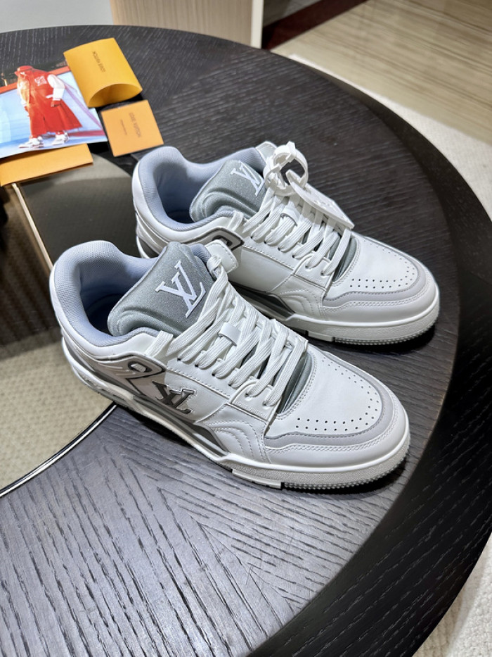 LUSV SNEAKERS