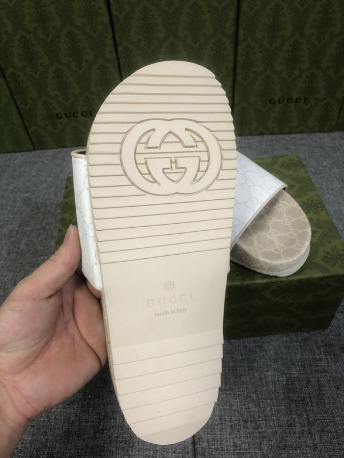 GCI GG Slide Sandal