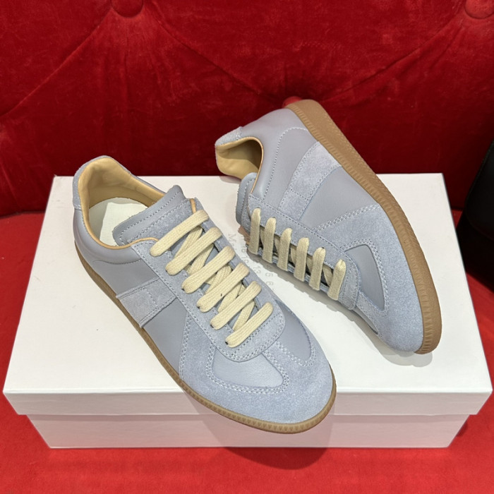 ma*s*n Ma*i*la sneaker