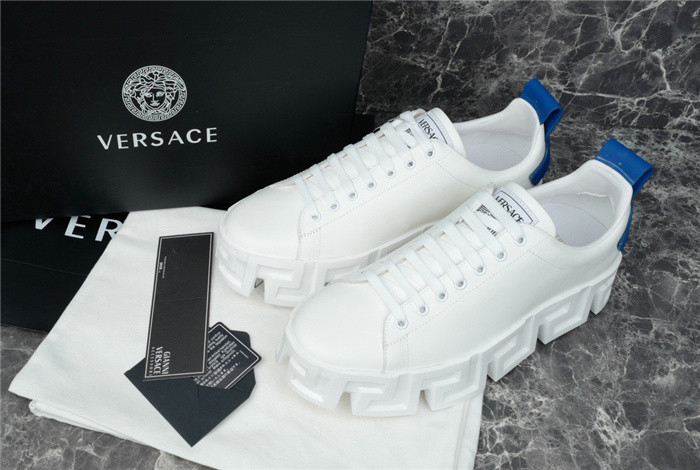 VRCE Sneaker