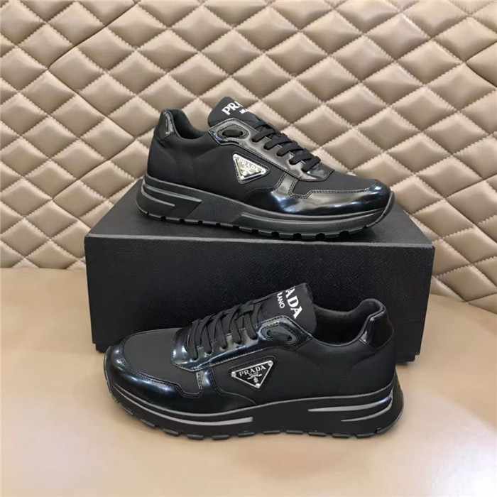 PRDA Sneaker