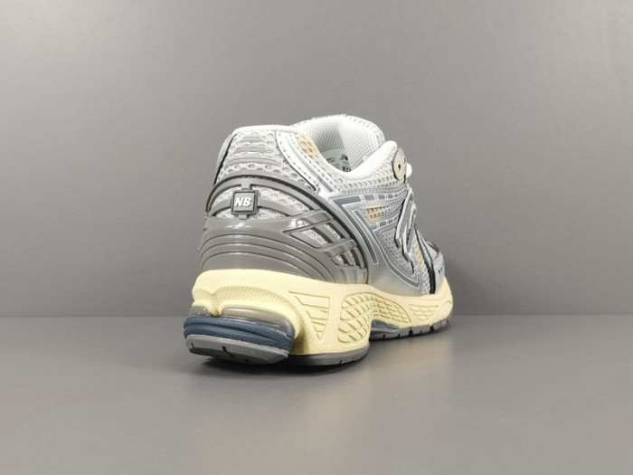 thisisneverthat x New Balance 1906R M1906RTl