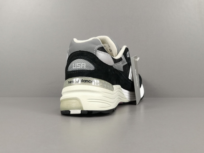 New Balance 992 Black Grey M992EB