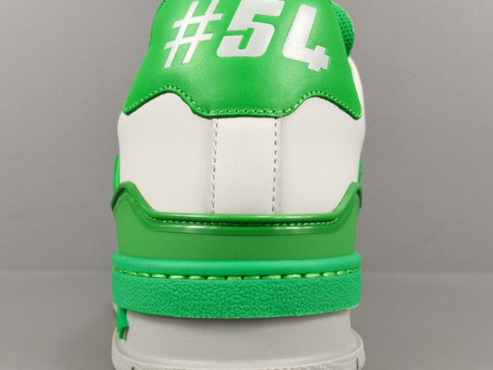 LUSV SNEAKERS
