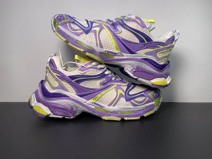 BALCIA RUNNER SNEAKER