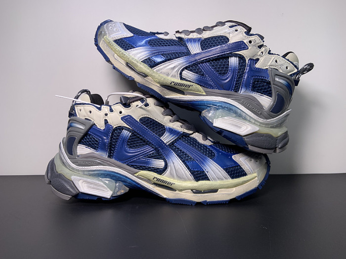 BALCIA RUNNER SNEAKER