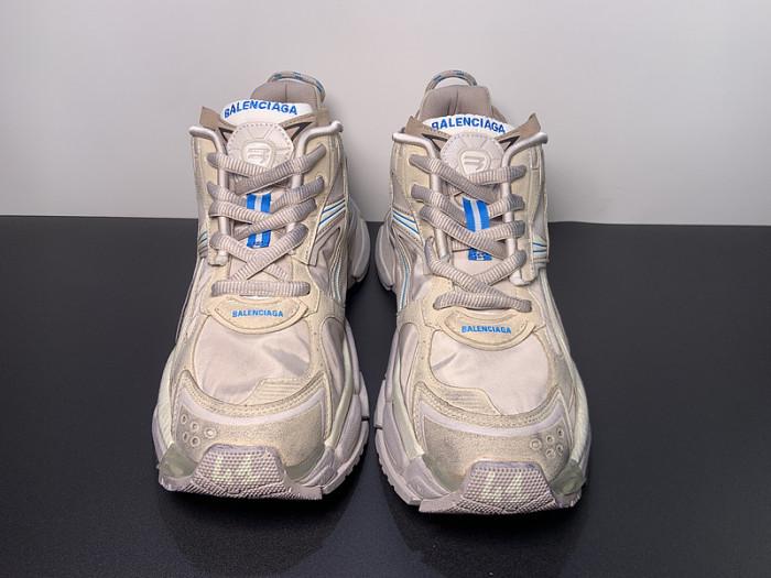 BALCIA RUNNER SNEAKER