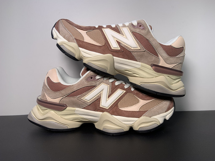 New Balance 9060 Taupe/Vintage U9060EEH