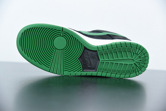 Nike SB Dunk Low Pro BQ6817-005