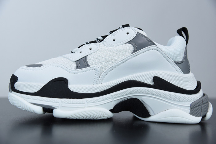 BALCIA Triple S Sneaker