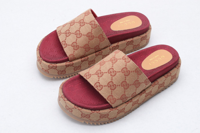 GCI GG Slide Sandal