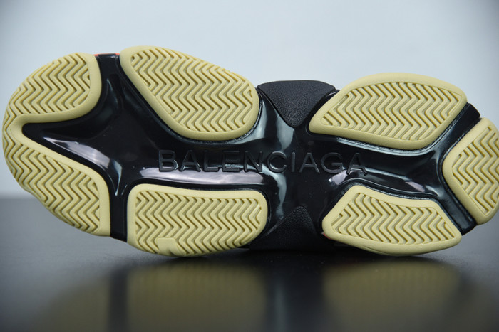 BALCIA Triple S Sneaker