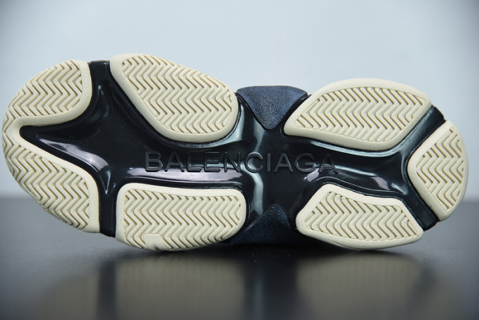 BALCIA Triple S Sneaker