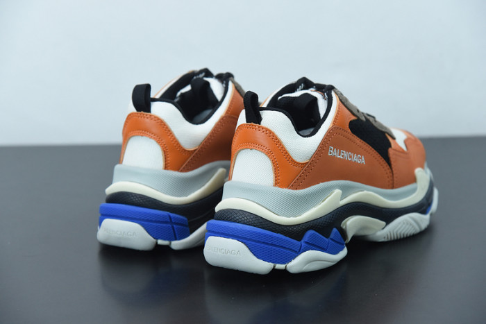 BALCIA Triple S Sneaker
