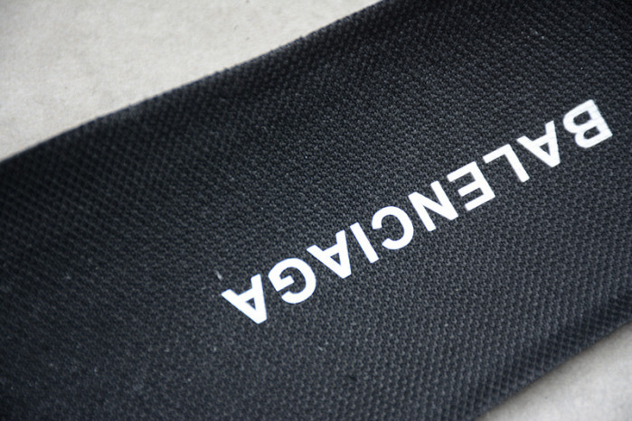 BALCIA Triple S Sneaker