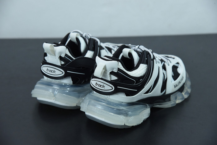 BALCIA Track SNEAKER