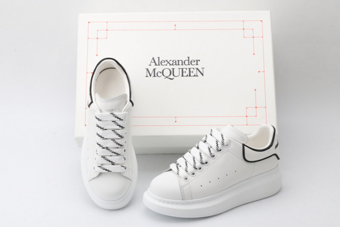 ALEXMQ Sneakers