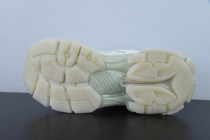 BALCIA RUNNER SNEAKER