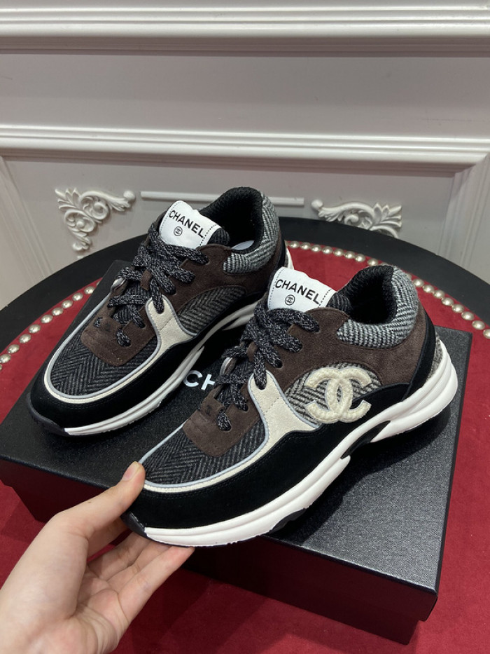 CHNL Sneaker