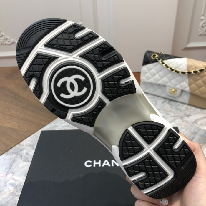 CHNL Sneaker