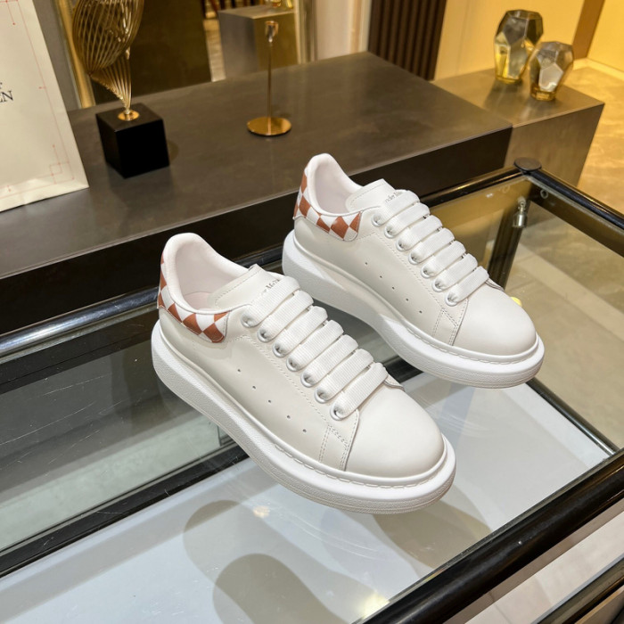 ALEXMQ Sneakers