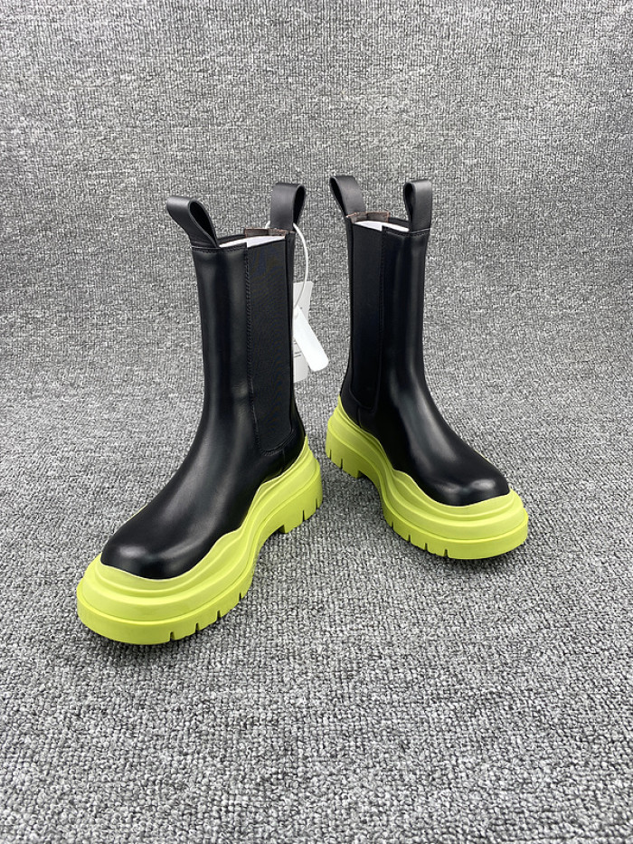 Bo*te*ga ve*ne*ta chelsea tire leather high boot